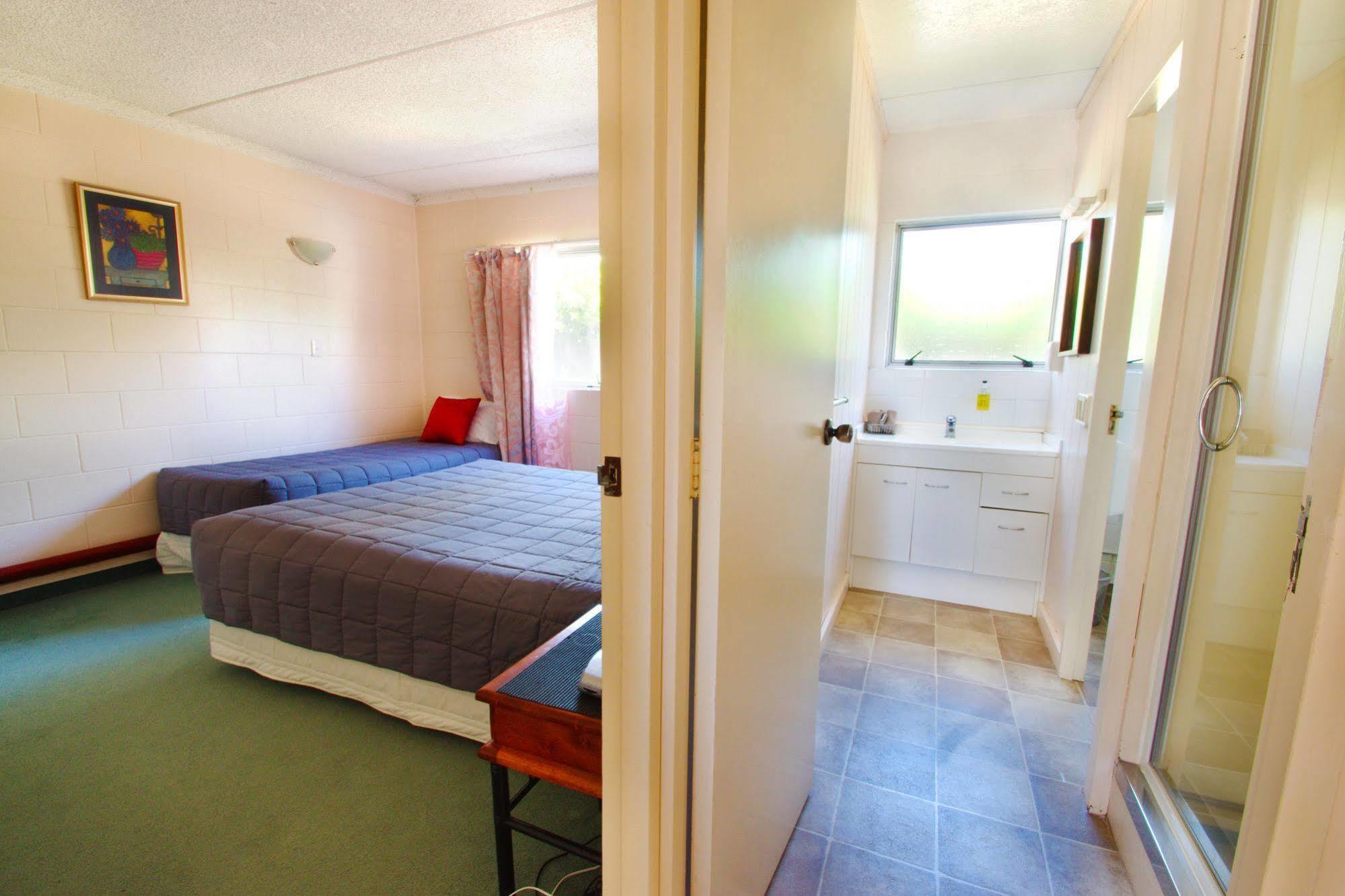 Union Victoria Motel Роторуа Екстериор снимка